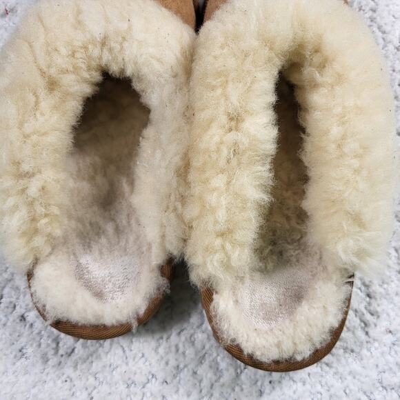 UGG Scuffette II Shearling slippers Chestnut girls size 4 - Picture 5 of 7